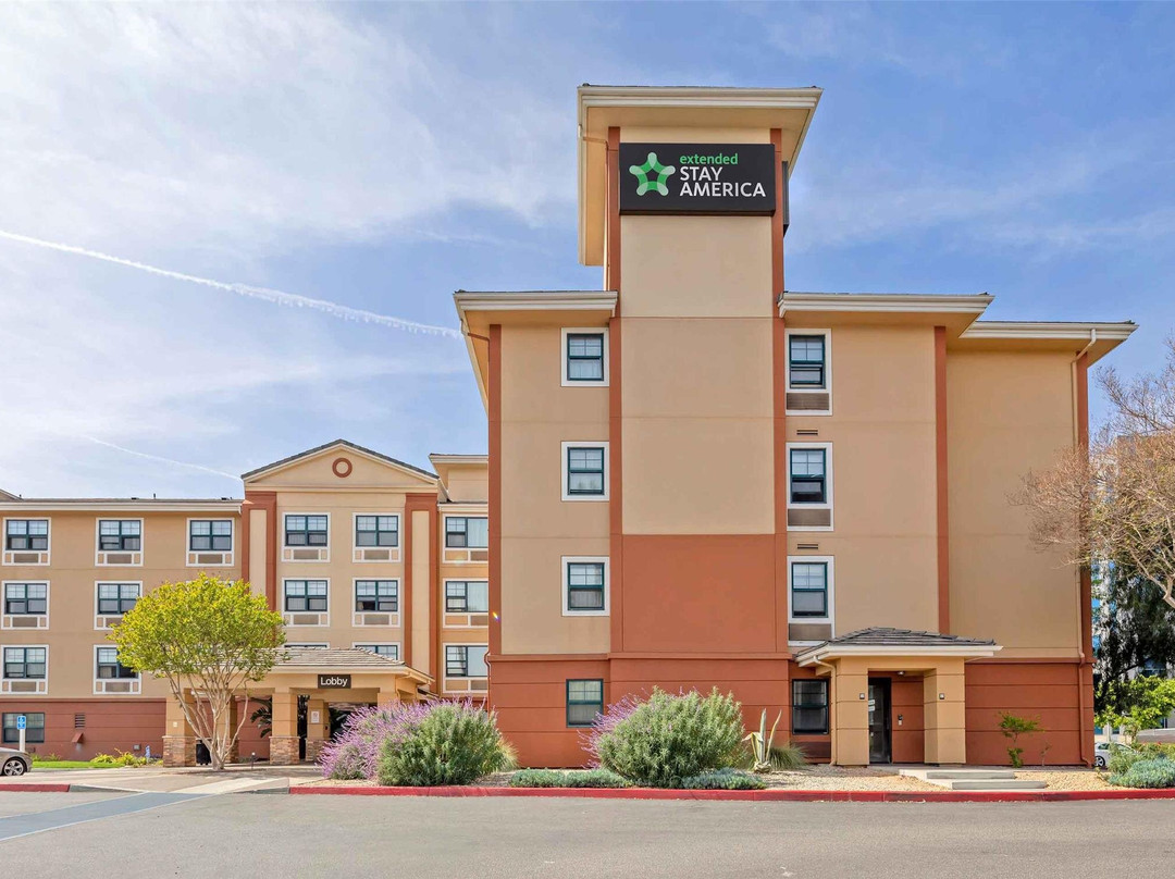 Extended Stay America - Los Angeles - Burbank Airport