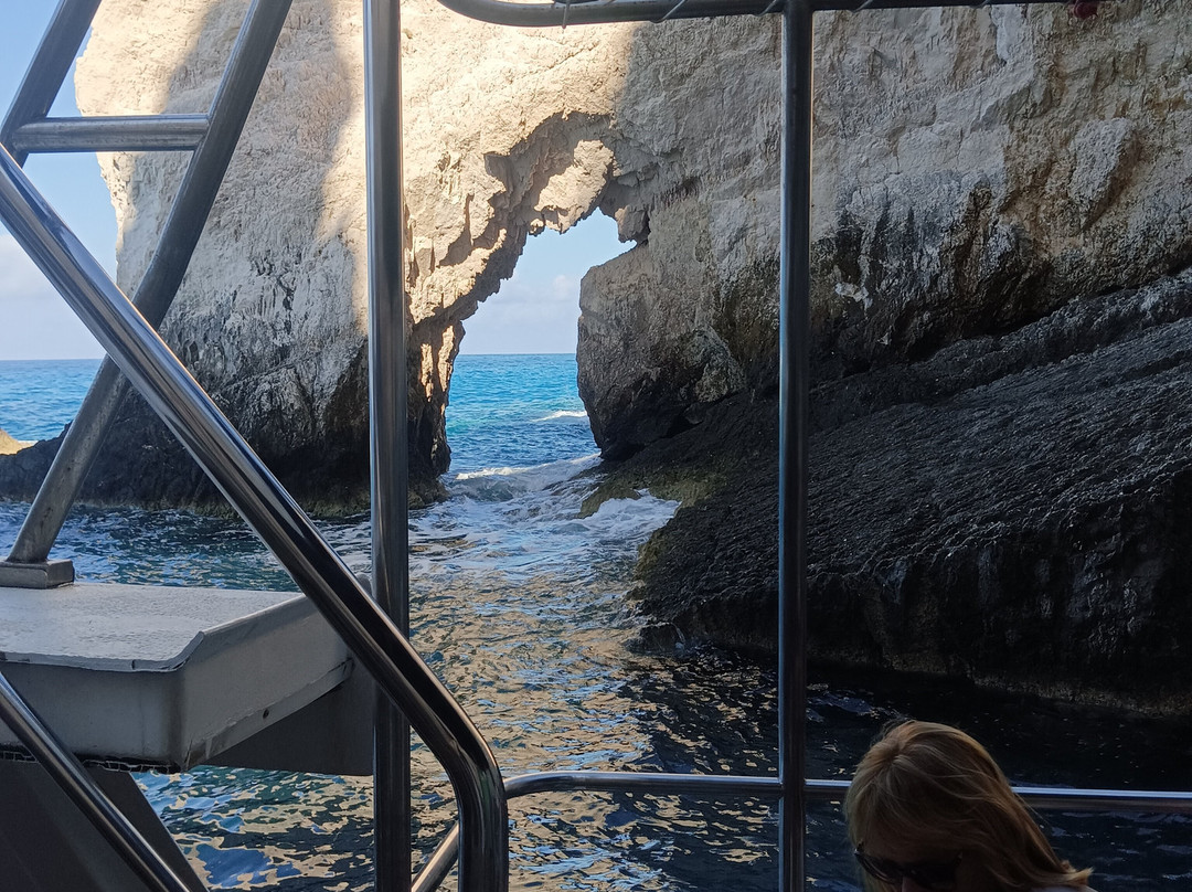 Traventure-Agios Sostis必去景点