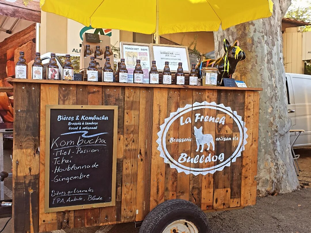 La French Bulldog-Lambesc必去景点