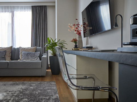 布达佩斯七季公寓酒店主图