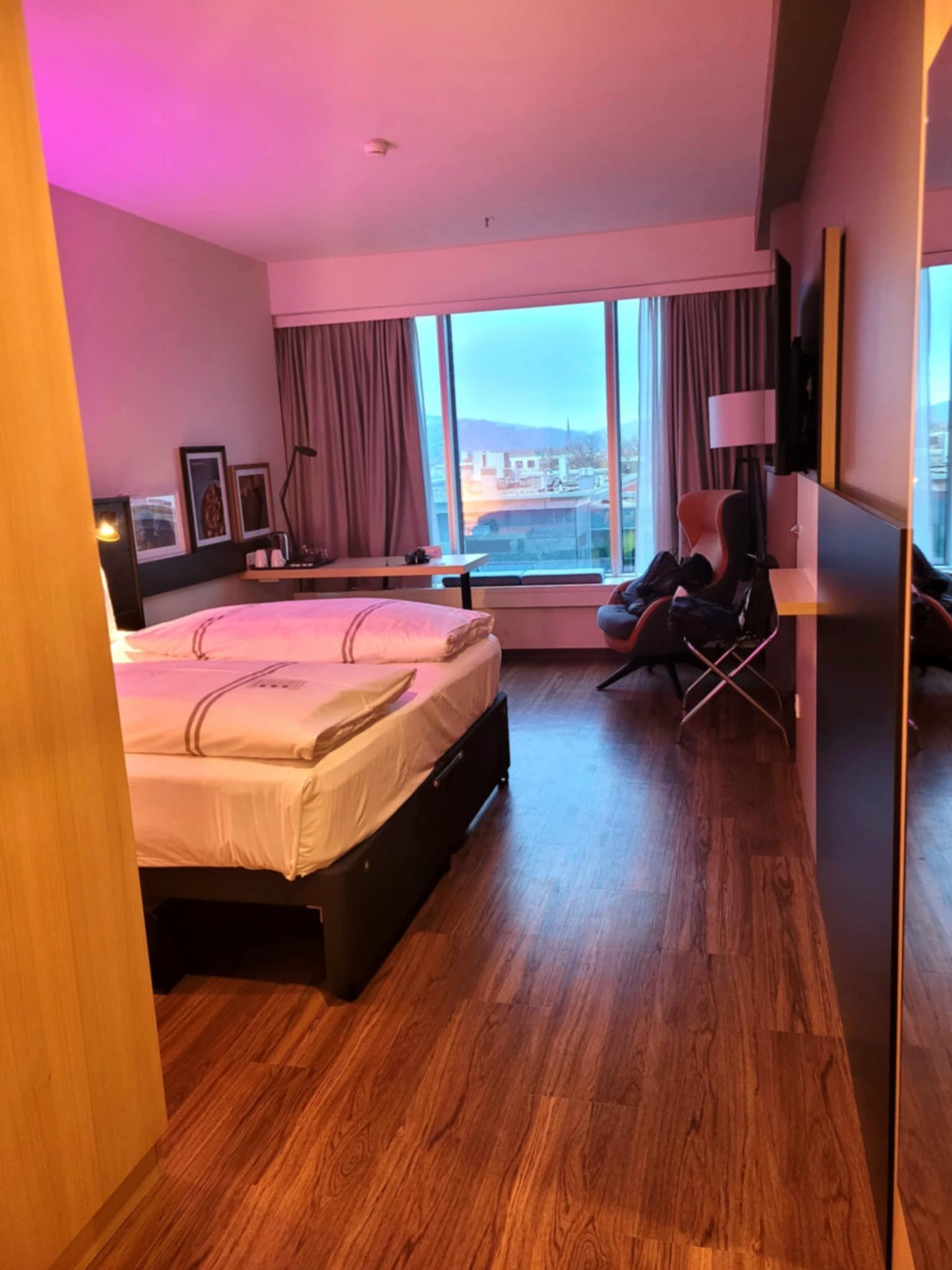 维尔茨堡生活大酒店-客卧