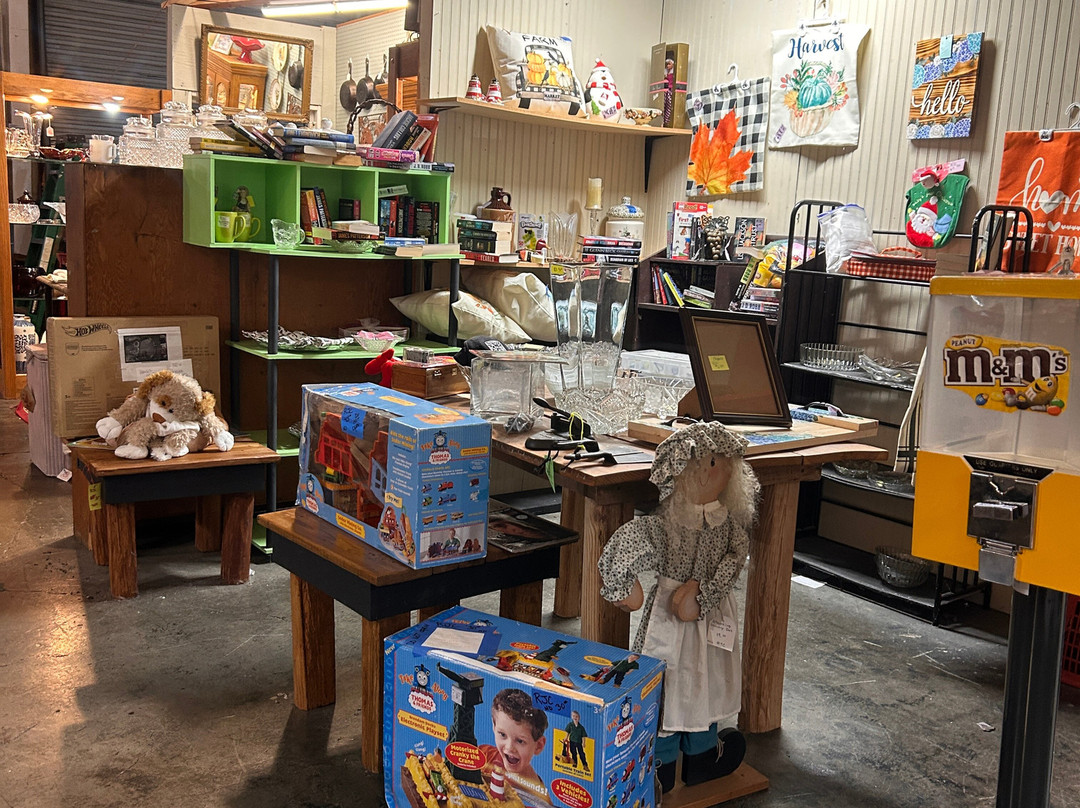 Grumpy's Antiques-Tunnel Hill必去景点