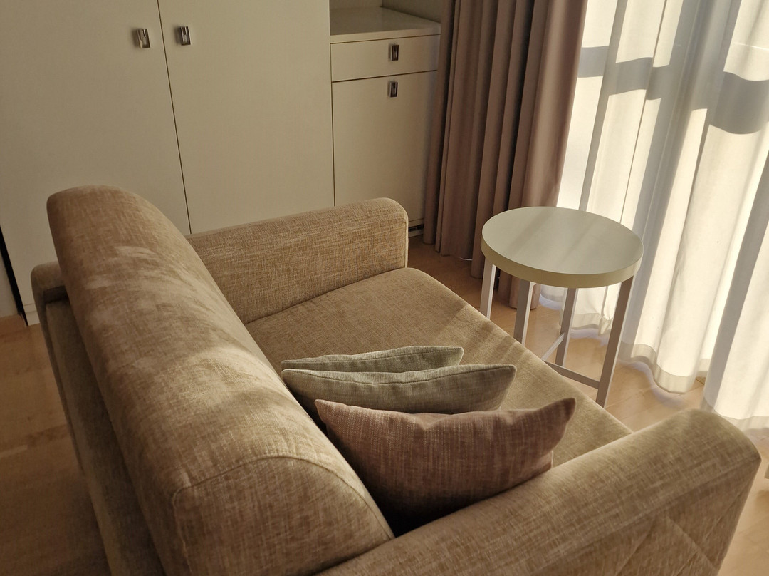 Apartments & Rooms Preelook主图