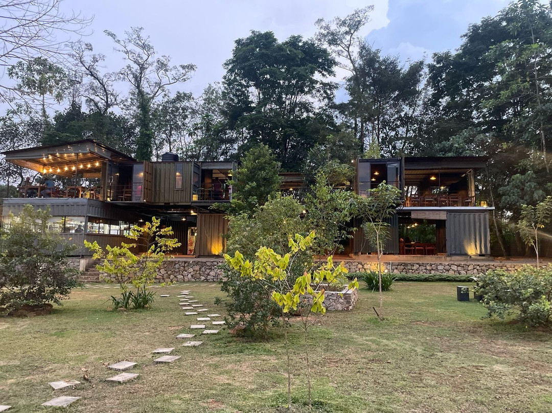 Nosh77 Family & BYOB Restaurant