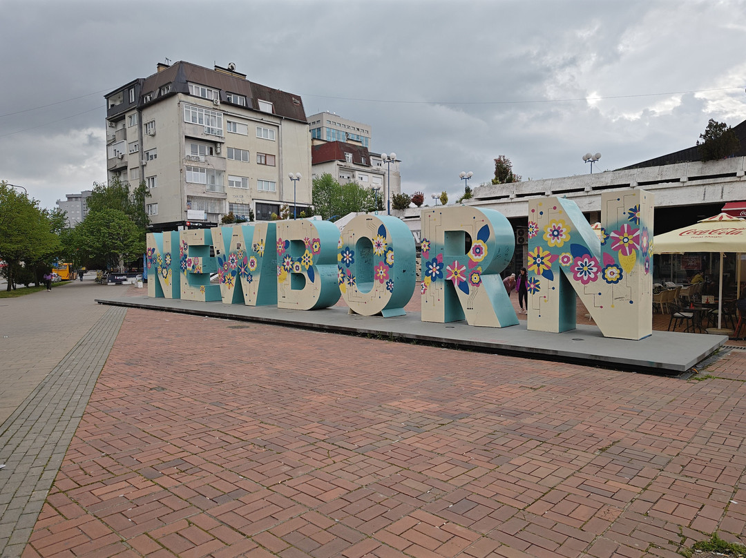 Newborn Monument-普里什蒂纳必去景点