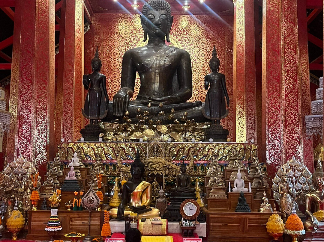 Wat Ong Teu-万象必去景点
