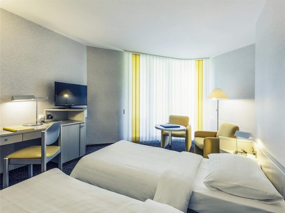 Canton of Aargau酒店住宿-克朗伦茨堡美居酒店