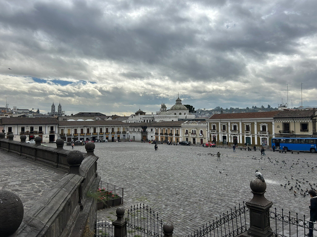 圣弗朗西斯科广场 (Plaza de San Francisco)-基多必去景点