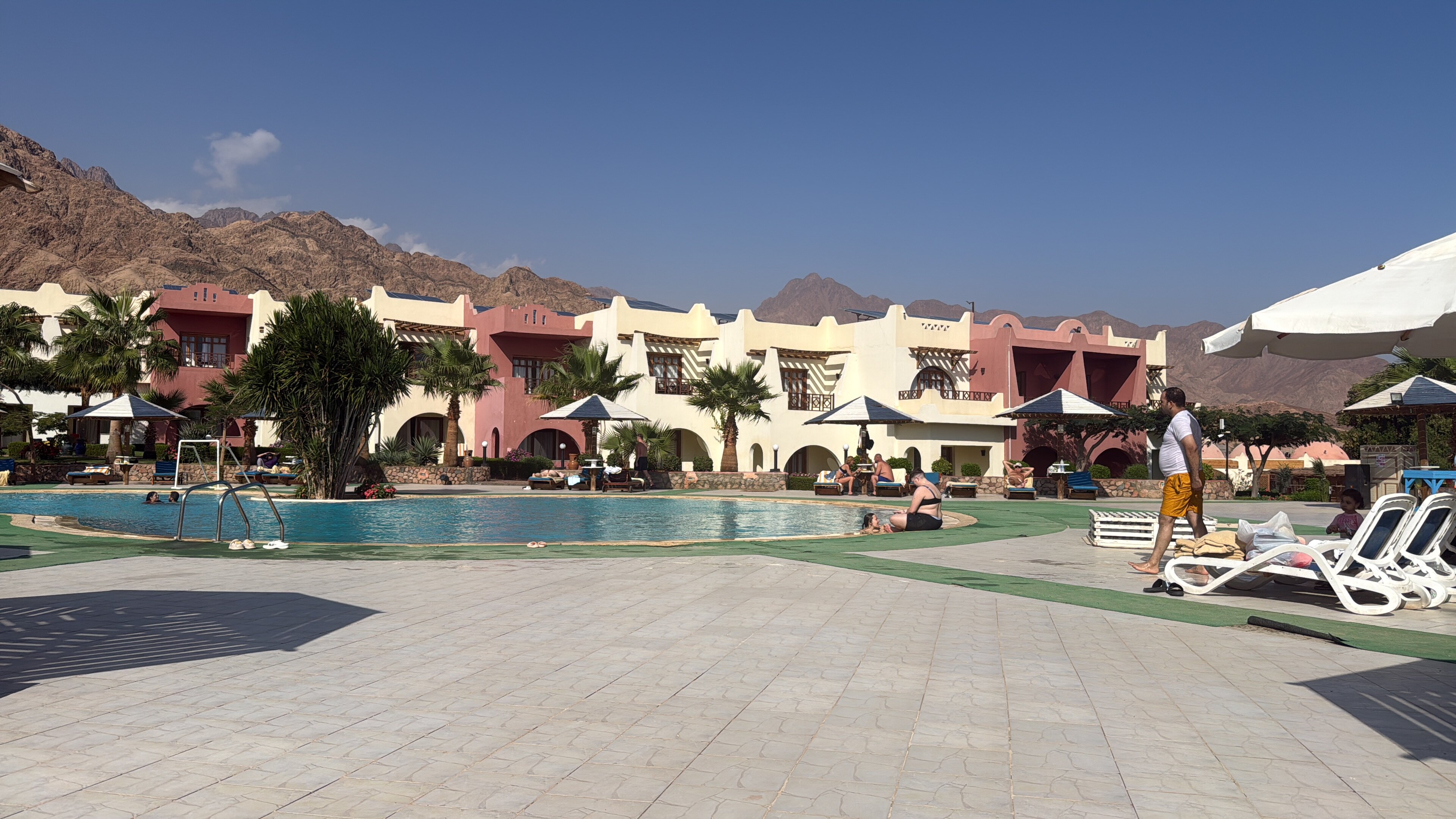 达哈布特罗皮泰绿洲度假村-官方