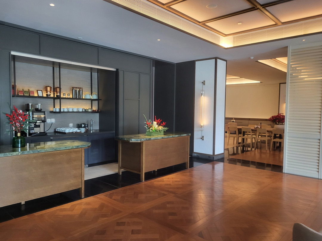 New World Hoiana Hotel主图