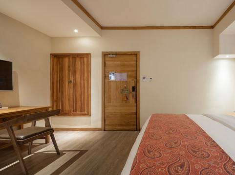 云舞度假酒店(阳朔十里画廊遇龙河店)主图