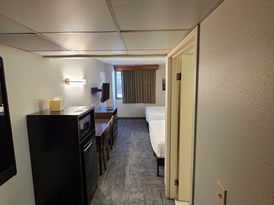 Everspring Inn主图