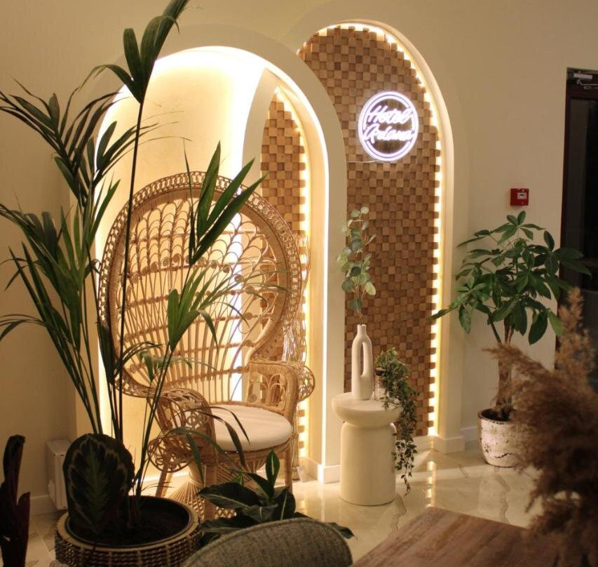 Hotel Ariana