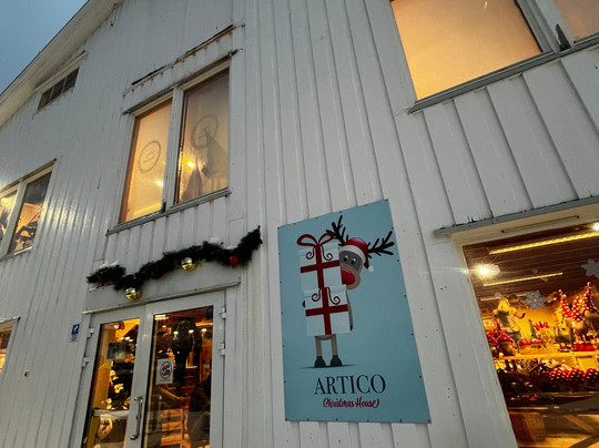 Artico Christmas House-霍宁斯沃格必去景点