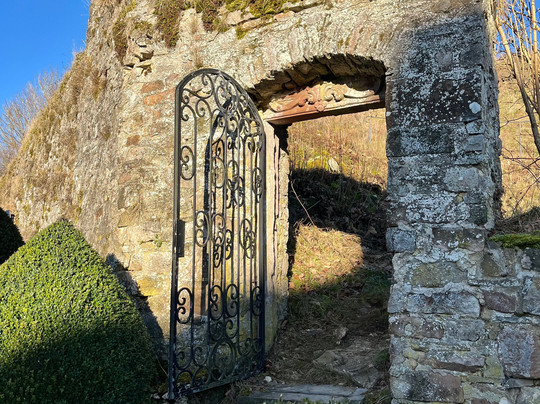 Burghaus Kronenburg主图