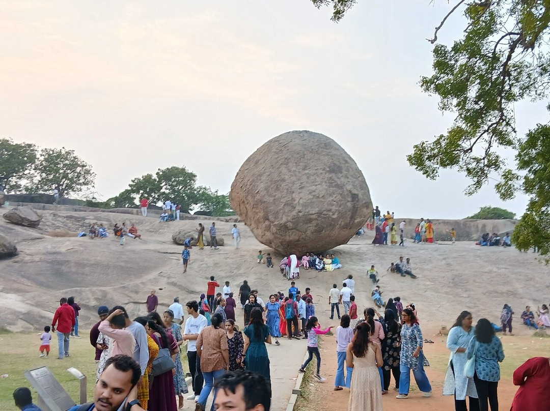 Krishna's Butter Ball-玛玛拉普蓝必去景点