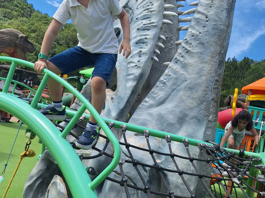 Aventura Jurássica-康泊琉海水浴场必去景点