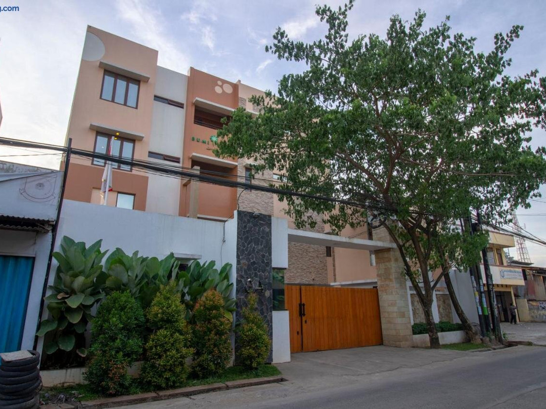 South Tangerang酒店住宿-RedDoorz Plus @ CBD Bintaro