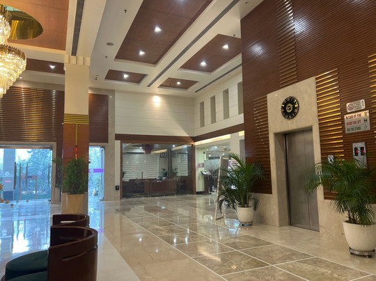 克拉西克财富酒店主图