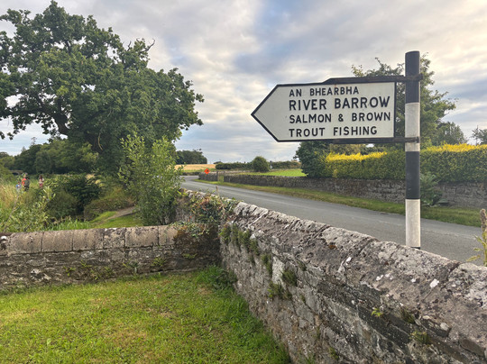 Milford Mills-Carlow必去景点