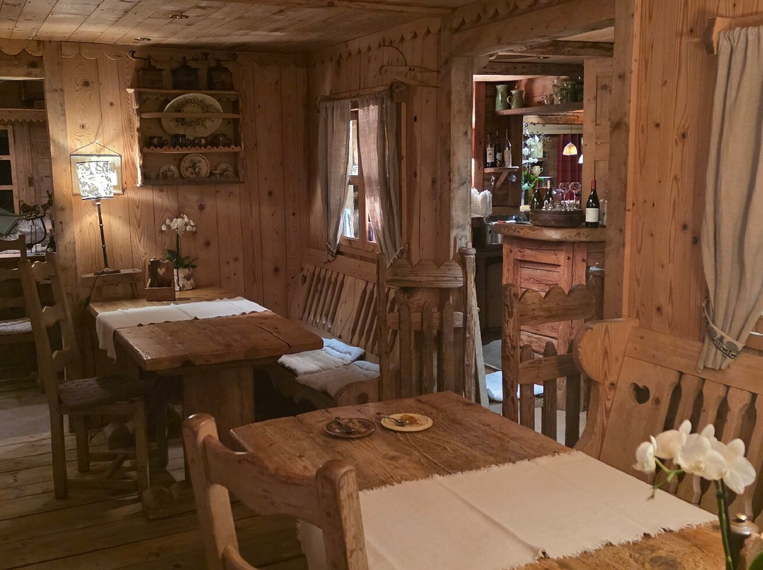 德拉克鲁瓦 - 弗莱莱斯小木屋酒店主图