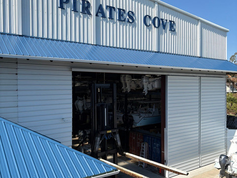 海盗湾度假酒店及码头 - 斯图尔特主图