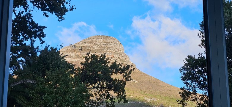 四乐善美精品酒店-官方