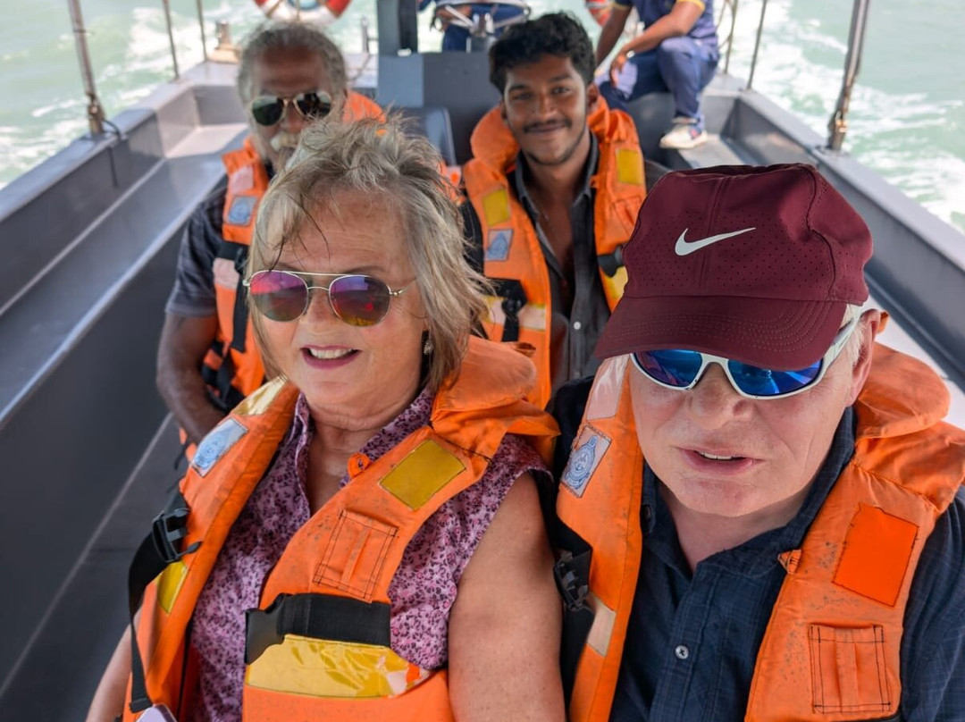 Island Escapades Tours-Pannila East必去景点