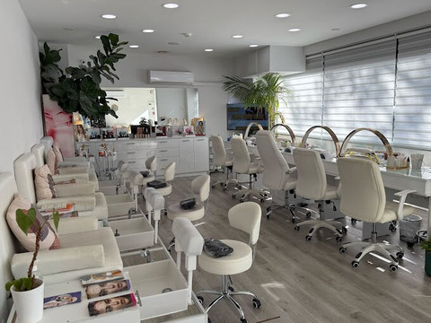 Casa de Beaute Nail Bar-Cholargos必去景点