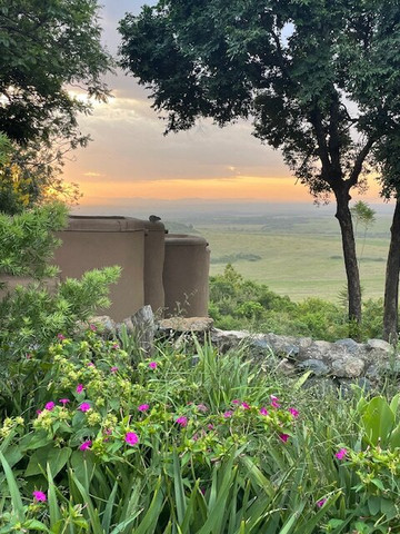 Pinnacle Alpine Tours and Treks-Naro Moru必去景点