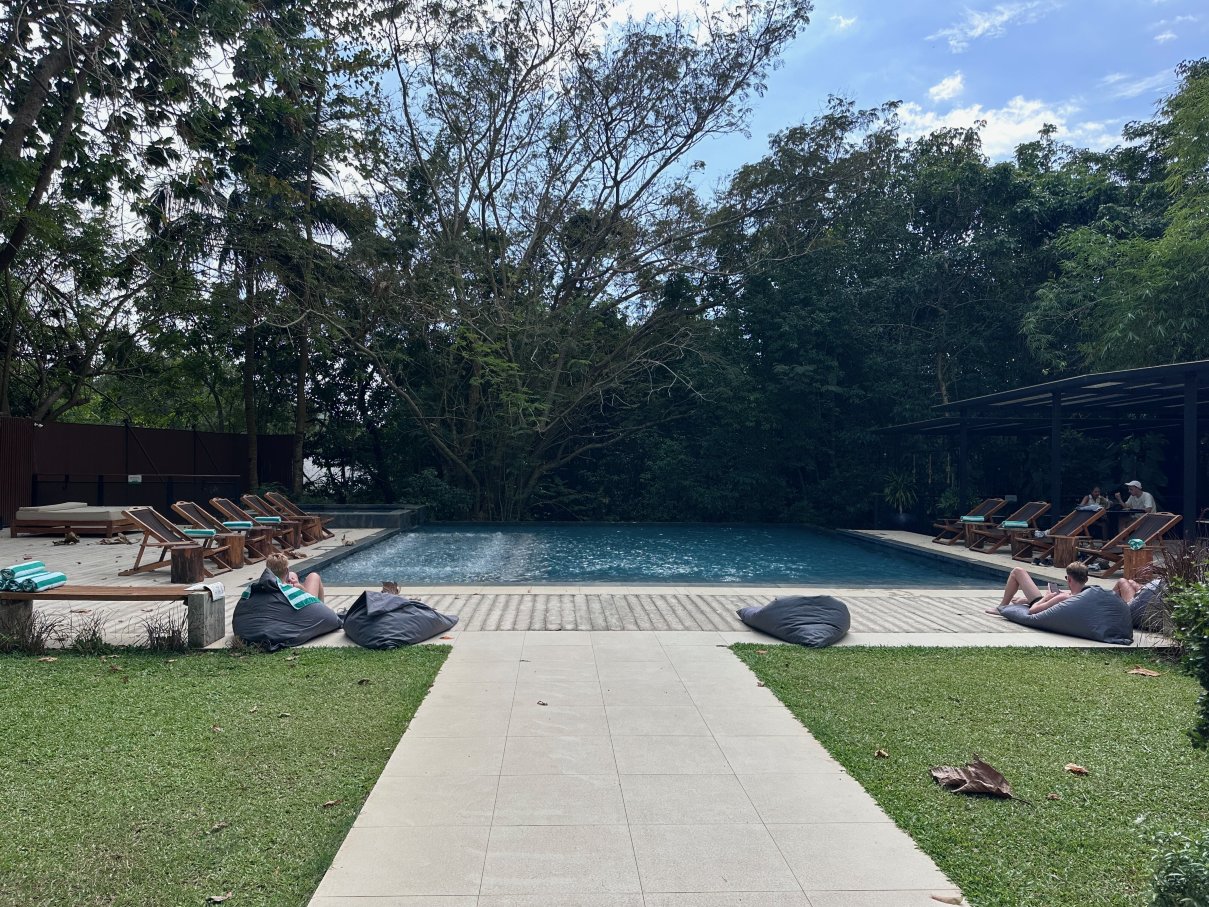 科隆有趣狮子酒店-泳池