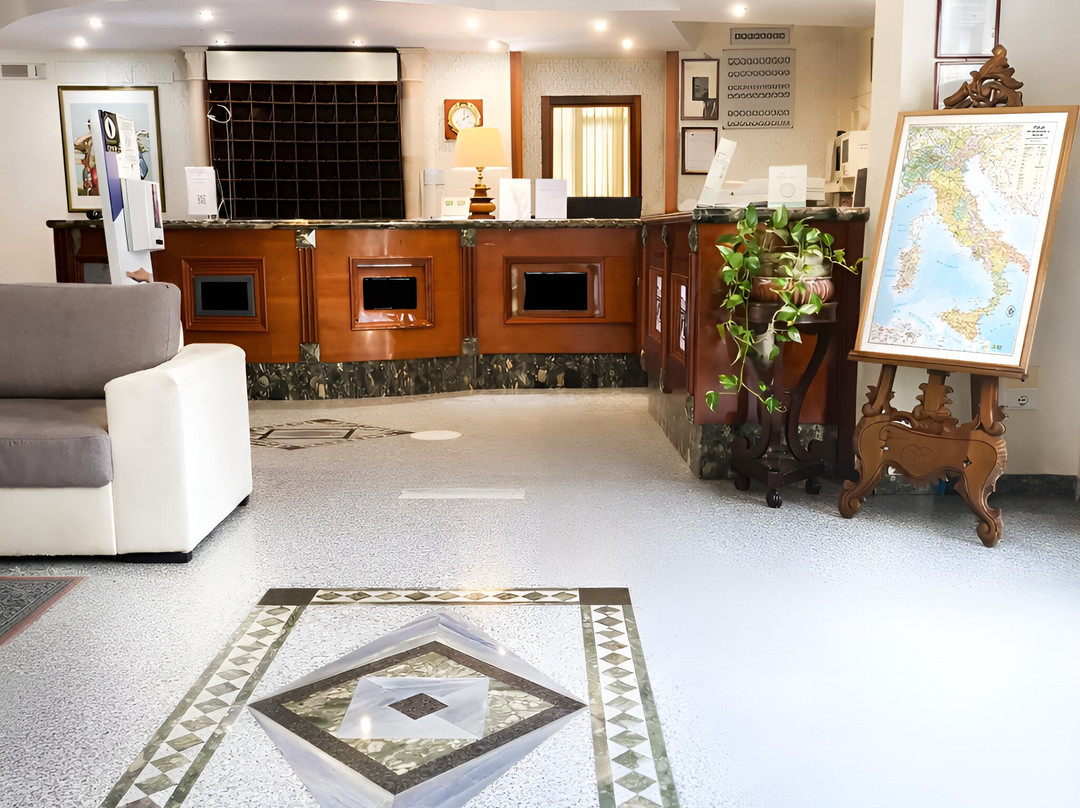 菲酒店安布拉主图