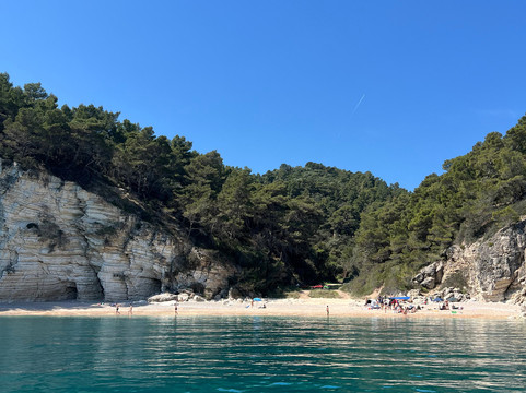 Noleggio Barche Da Matteo-维耶斯泰必去景点