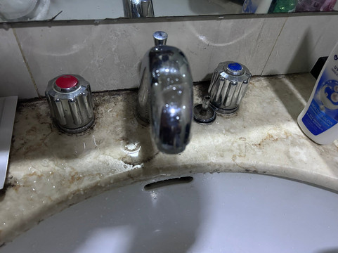 喀拉喀托皇家酒店主图