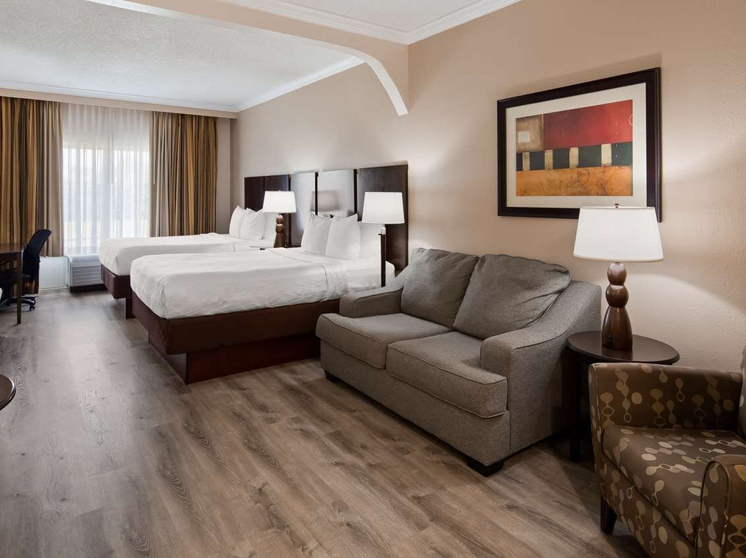 威尼斯酒店住宿-Best Western Plus Ambassador Suites Venice