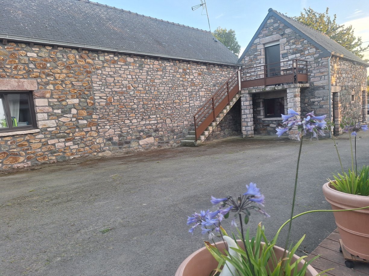 Le Pressoir-旅行者