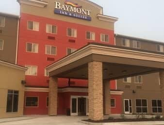 大福克斯温德姆呗盟套房酒店主图