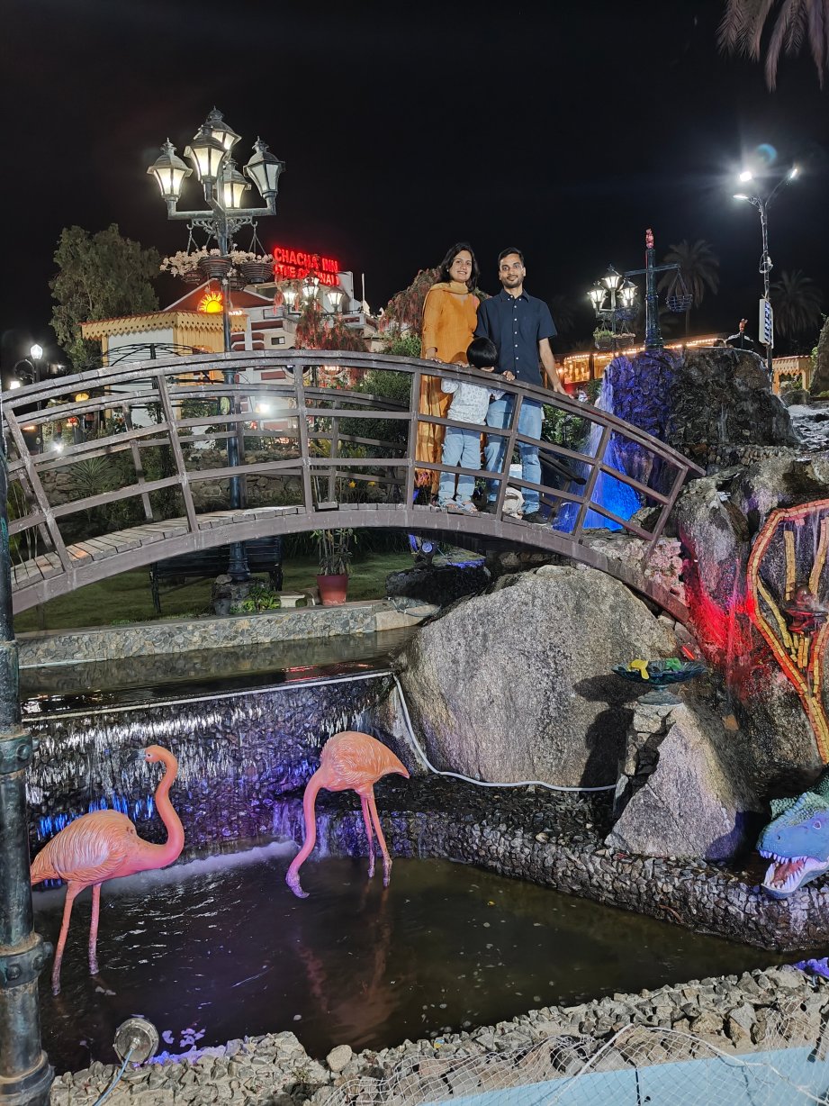 查查旅馆-花园度假村-官方