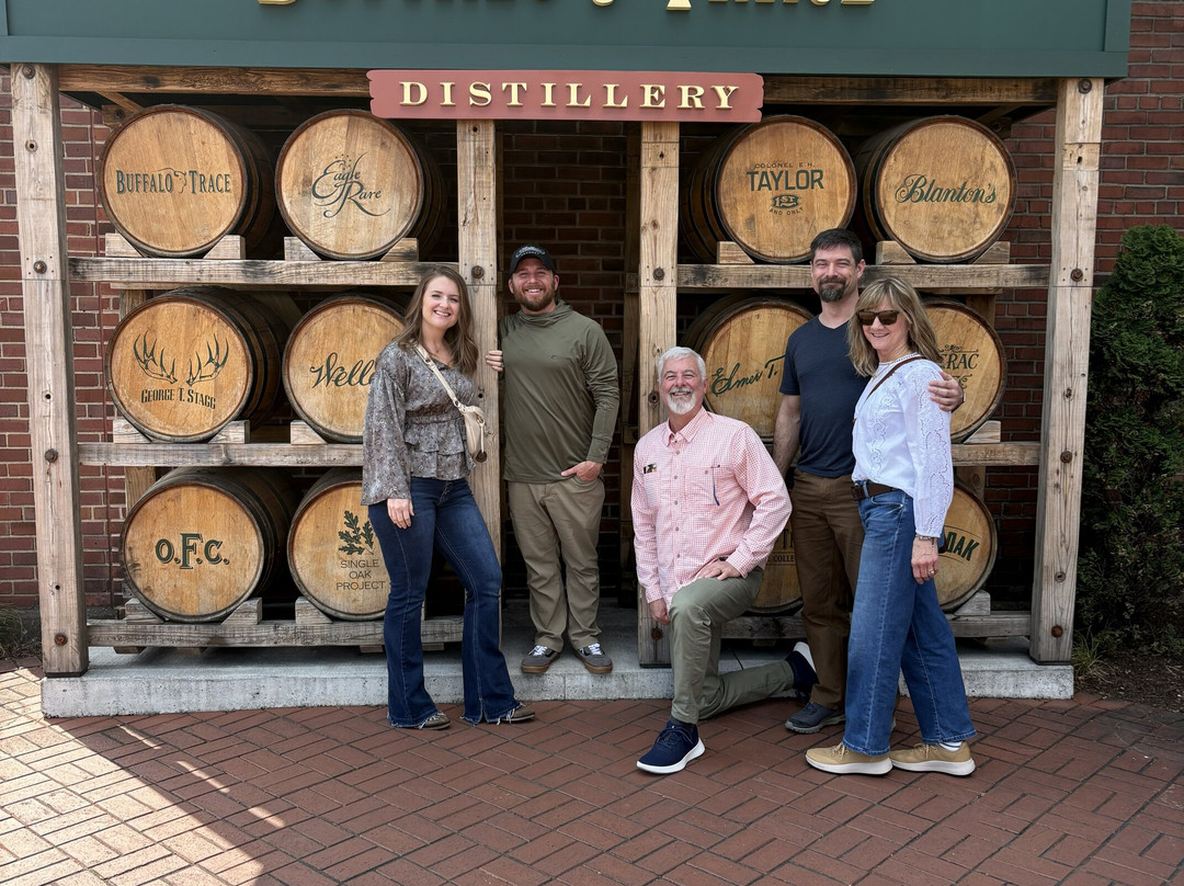 BourbonTown Tours-路易斯维尔必去景点