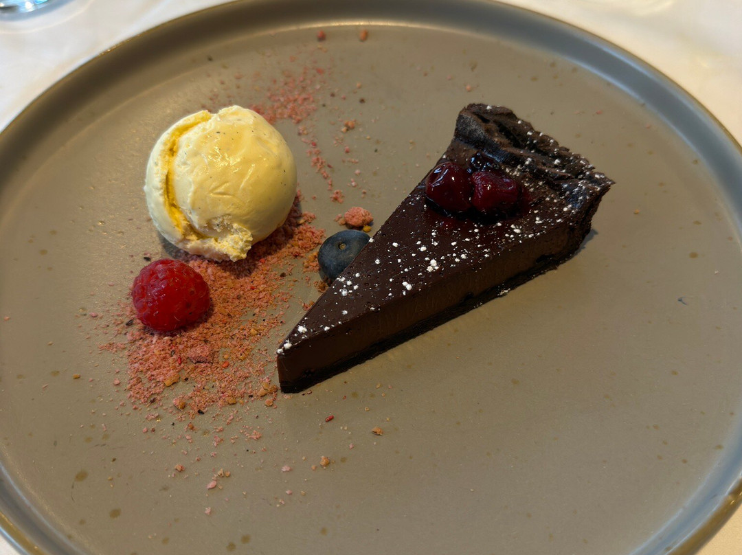 施塔夫勒酒店主图