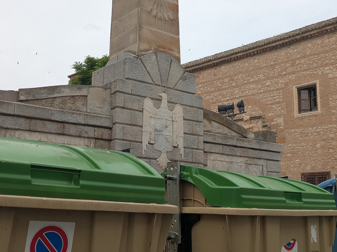 Monumento A Los Caídos-Ocana必去景点