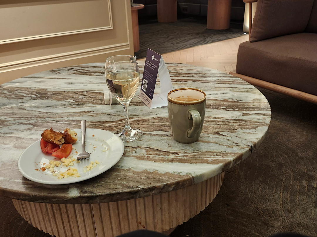 No1 Lounge at Heathrow Terminal 2-豪恩斯洛必去景点