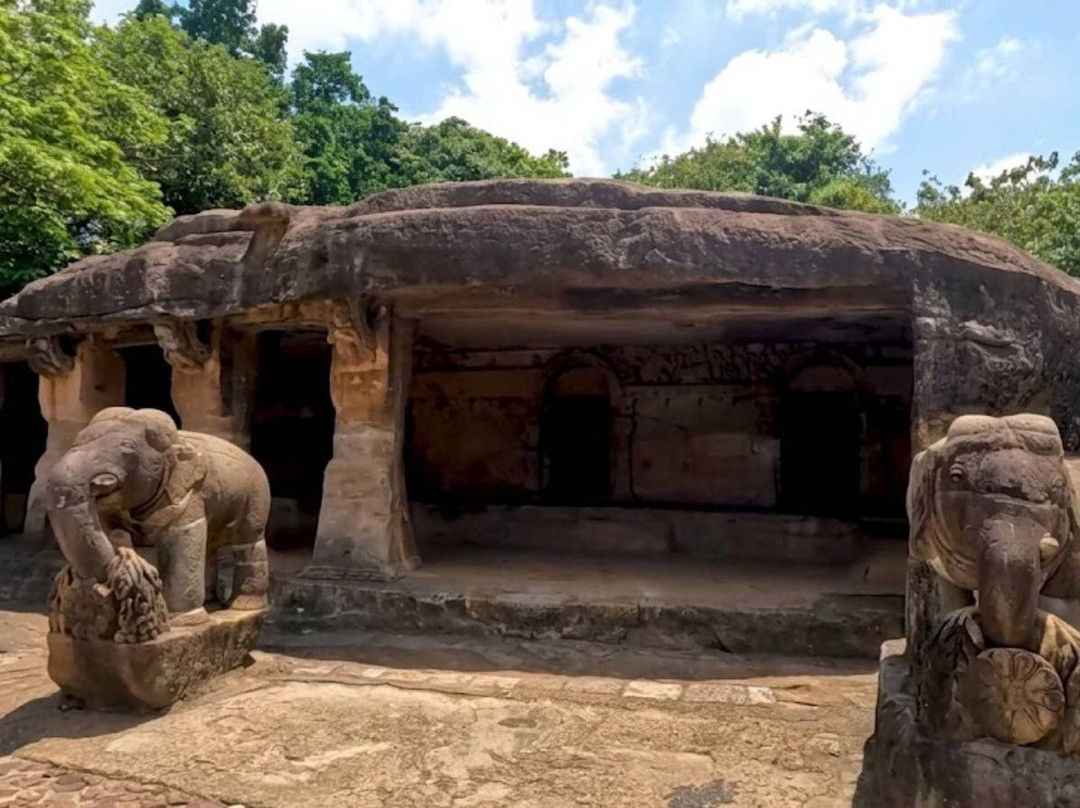 Khandagiri Caves-布巴内斯瓦尔必去景点