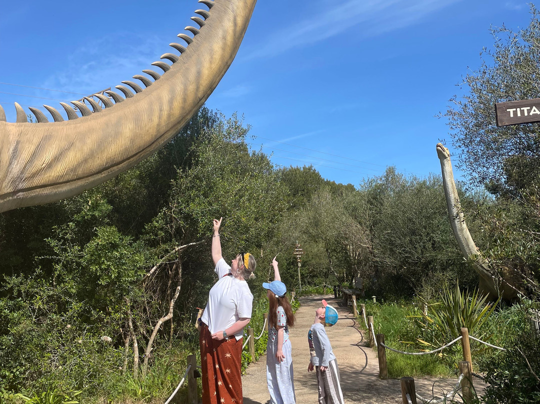 Dinosaurland-克里斯托港必去景点