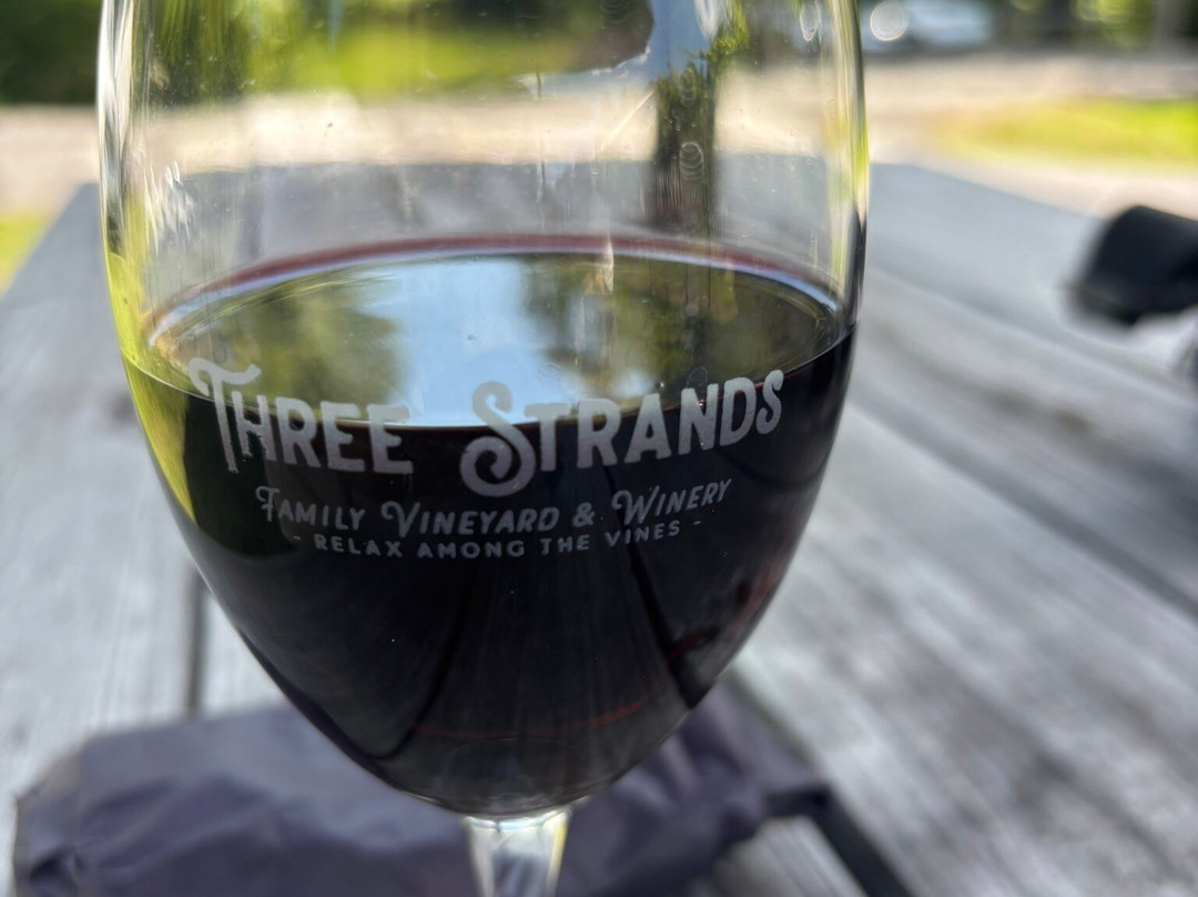 Three Strands Vineyard and Winery-达拉斯必去景点
