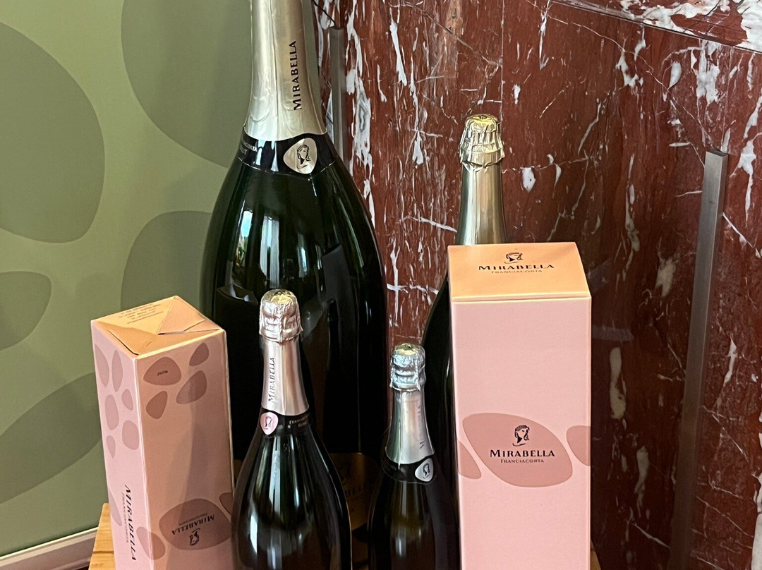 拉丰特酒店主图