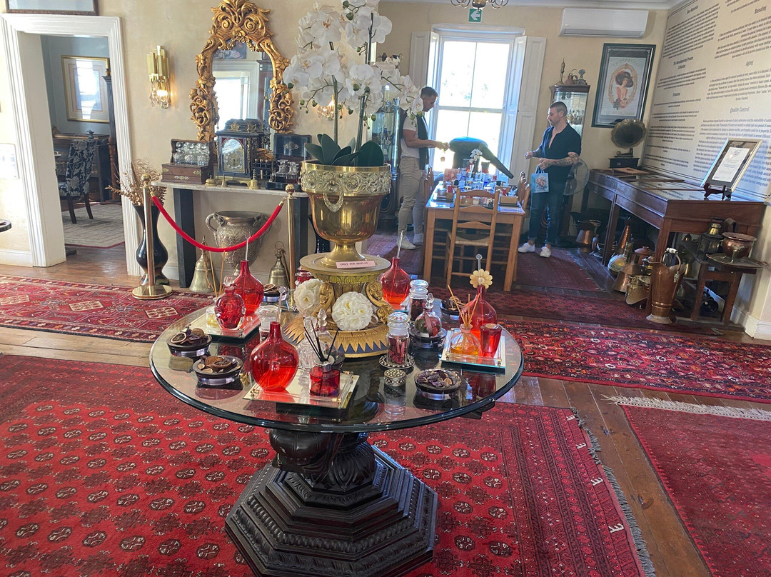 Kumanov Perfumery-法兰舒克必去景点