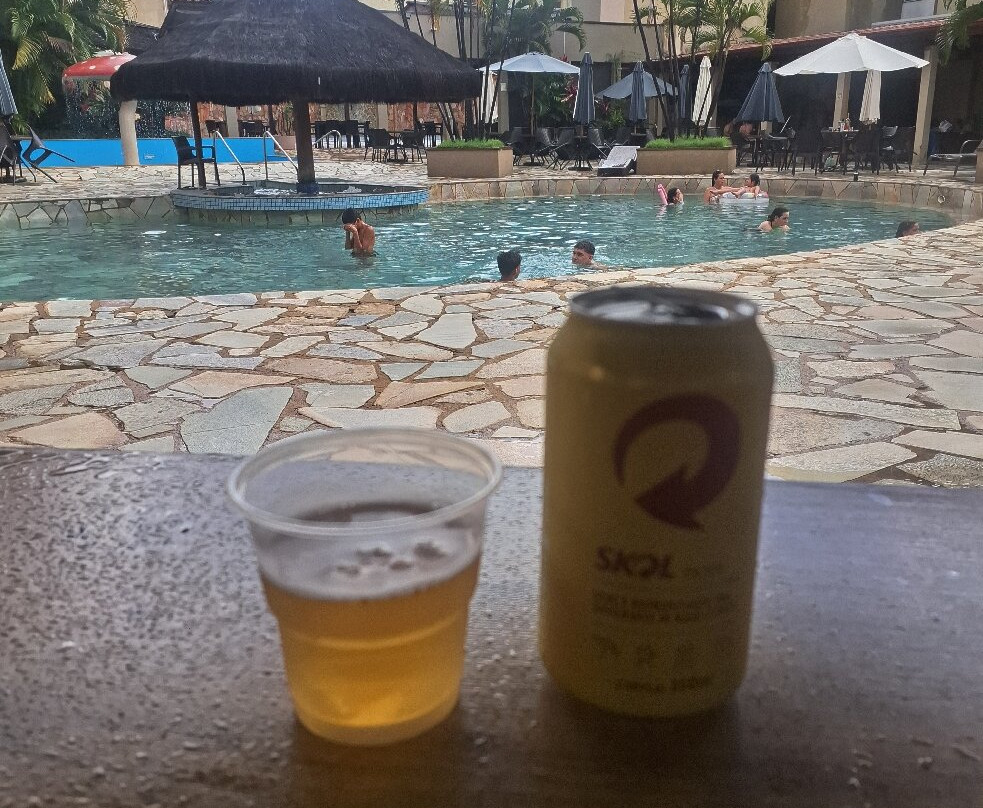 宝石河温泉酒店主图