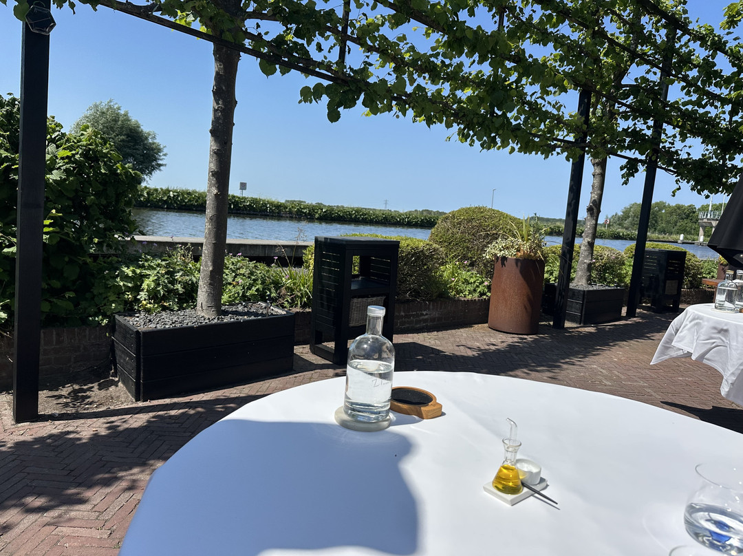 Schipluiden餐馆和美食-Aan de Zweth