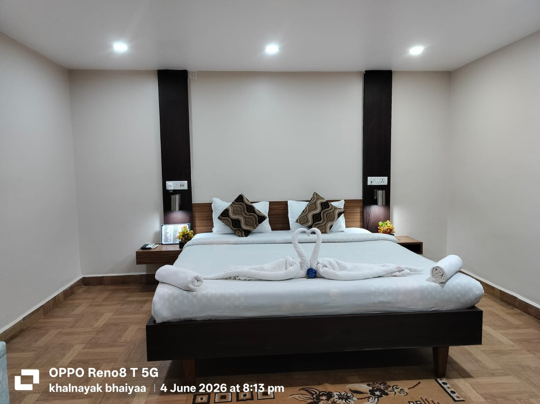 Hotel Sapphire Inn